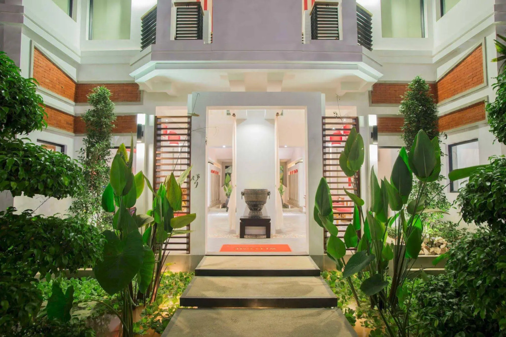 Chronicle Angkor Hotel