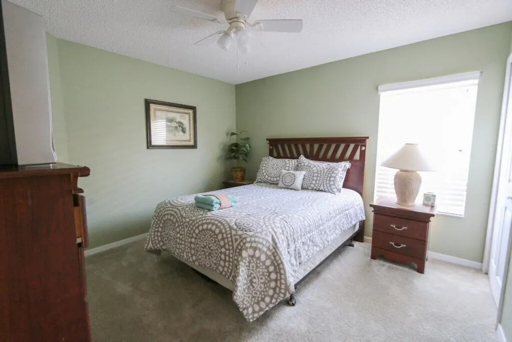 Exclusive 7 Bedroom Pool In Resort Community Condo