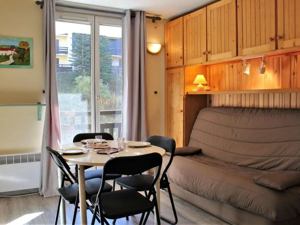 Appartement Risoul, 1 pièce, 4 personnes - FR-1-330-86