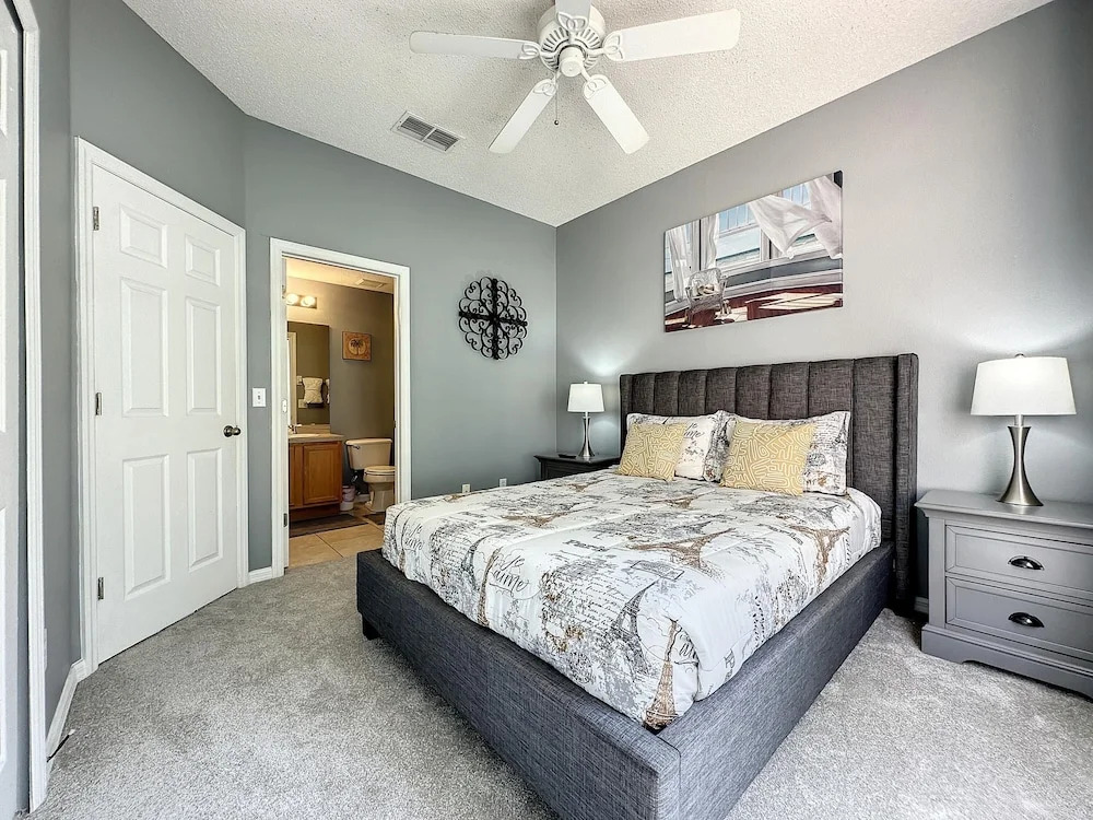 Emerald Island 4 bed Mins to Disney