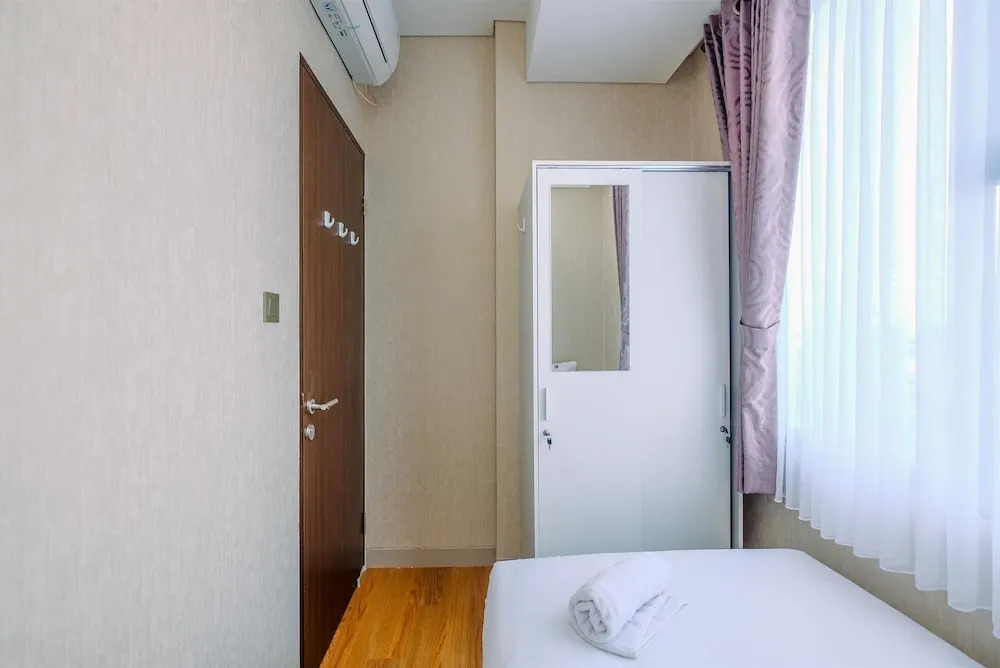 Best Deal And Comfortable 2Br Transpark Cibubur Apartment Near Mall