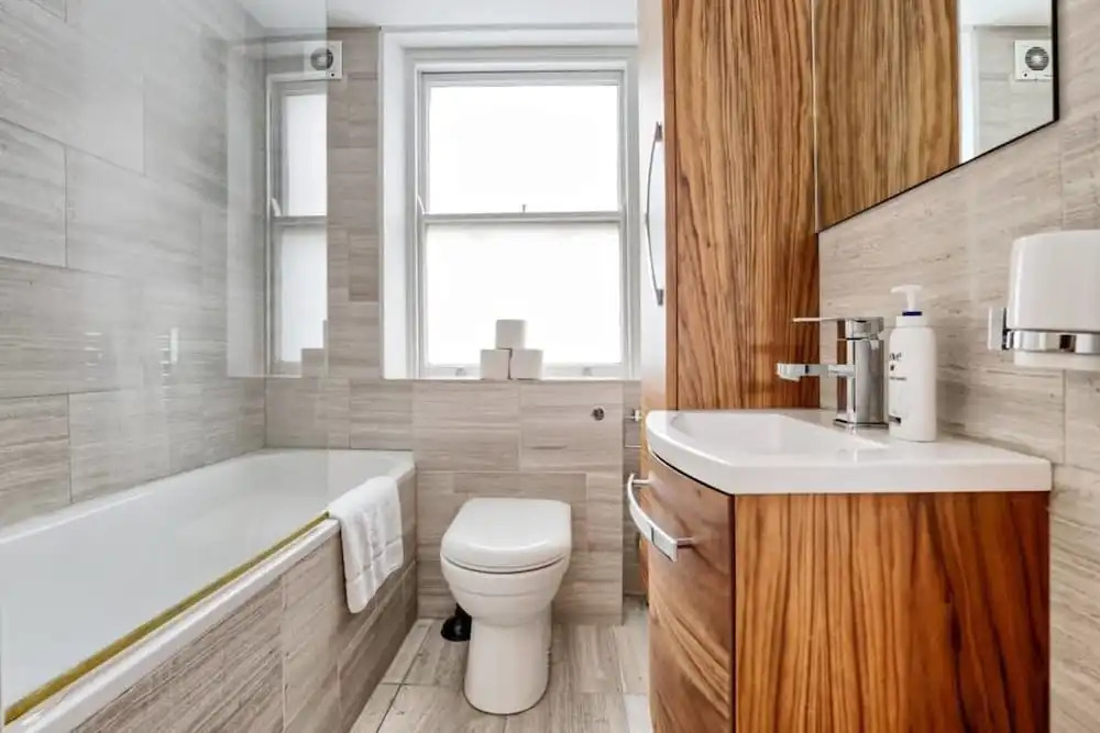 Modern & Chic 2bed Hampstead Duplex 1 min to Tube