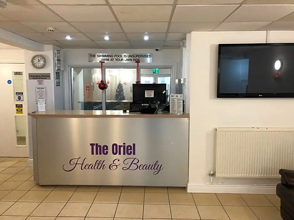 Oriel Hotel