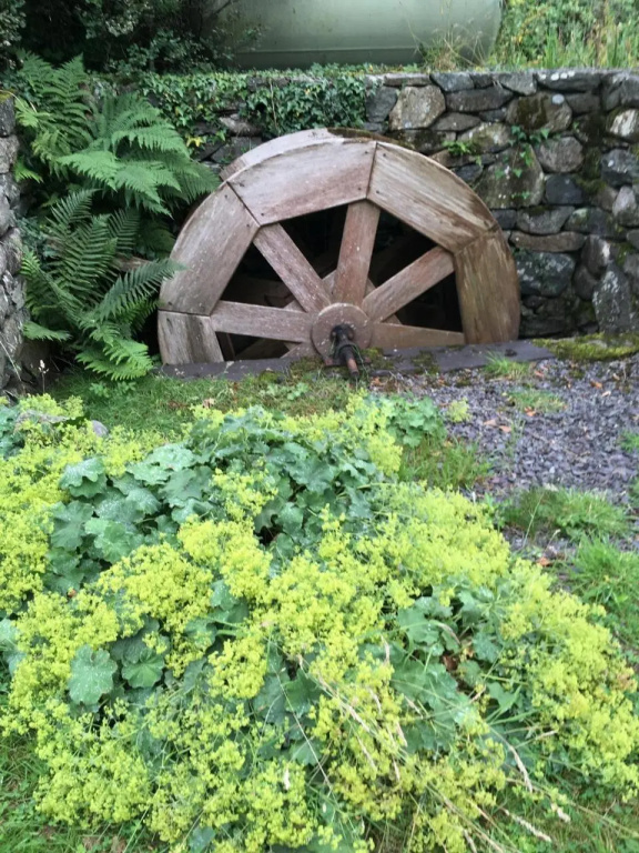 Tyddyn Perthi Farm