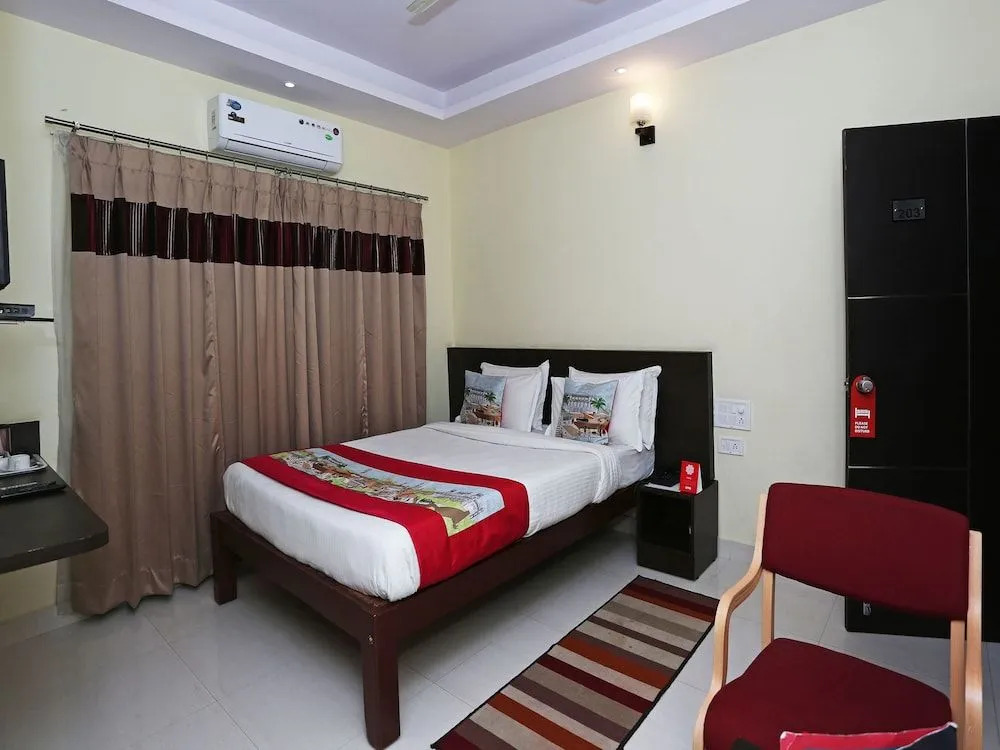 HOTEL PRAKAASH COMFORTS