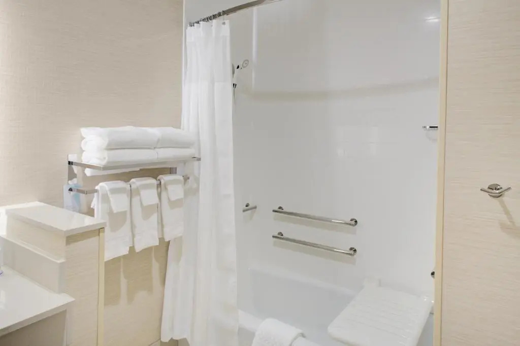 Fairfield Inn & Suites by Marriott Detroit Canton