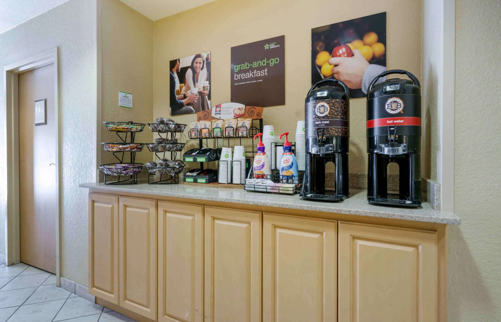 Extended Stay America Suites - Pleasanton - Chabot Dr