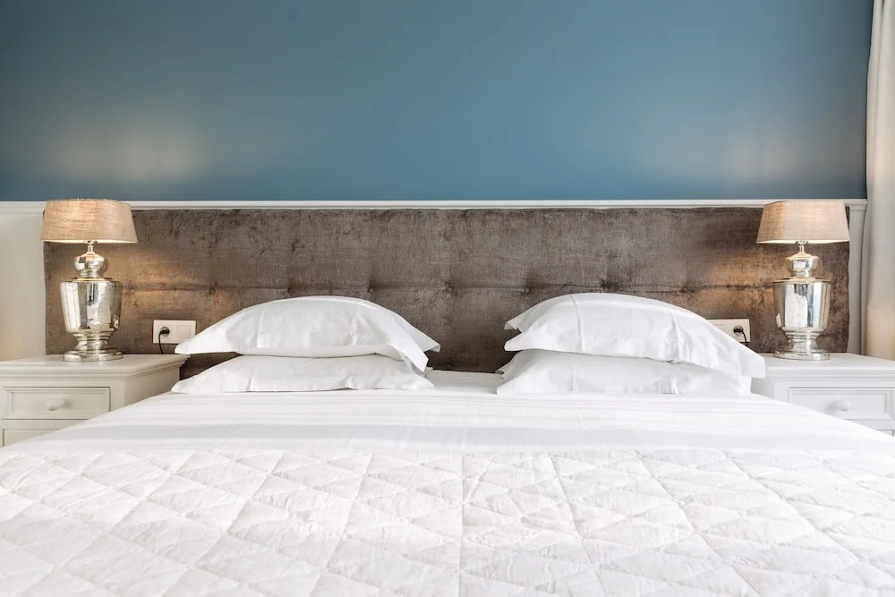 Hotel Cocoon