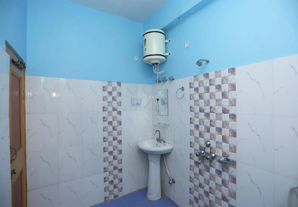 Jasmine By OYO Rooms