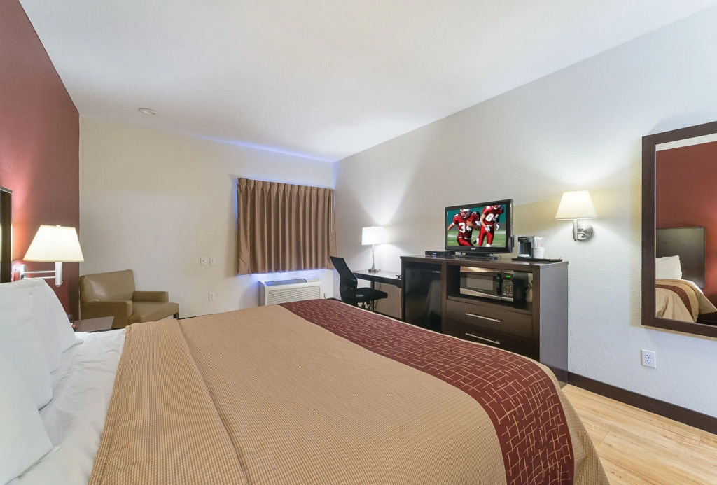 Red Roof Inn St Louis - Troy, IL