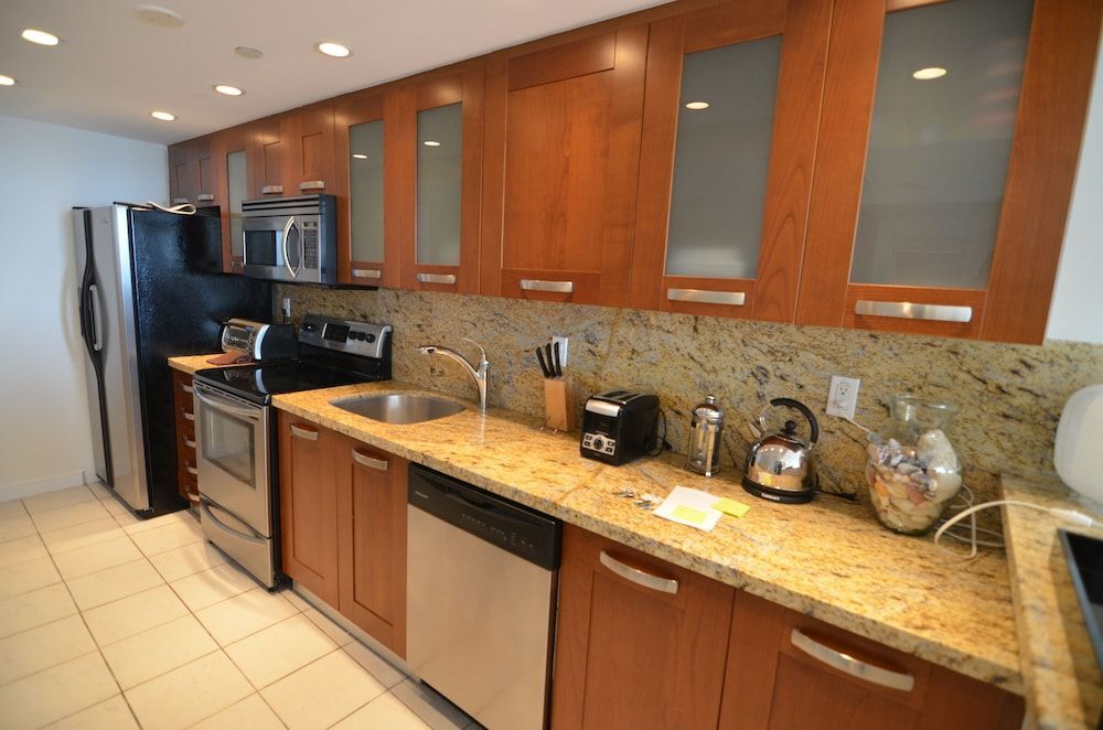 Riviera Luxury Living at the Decoplage
