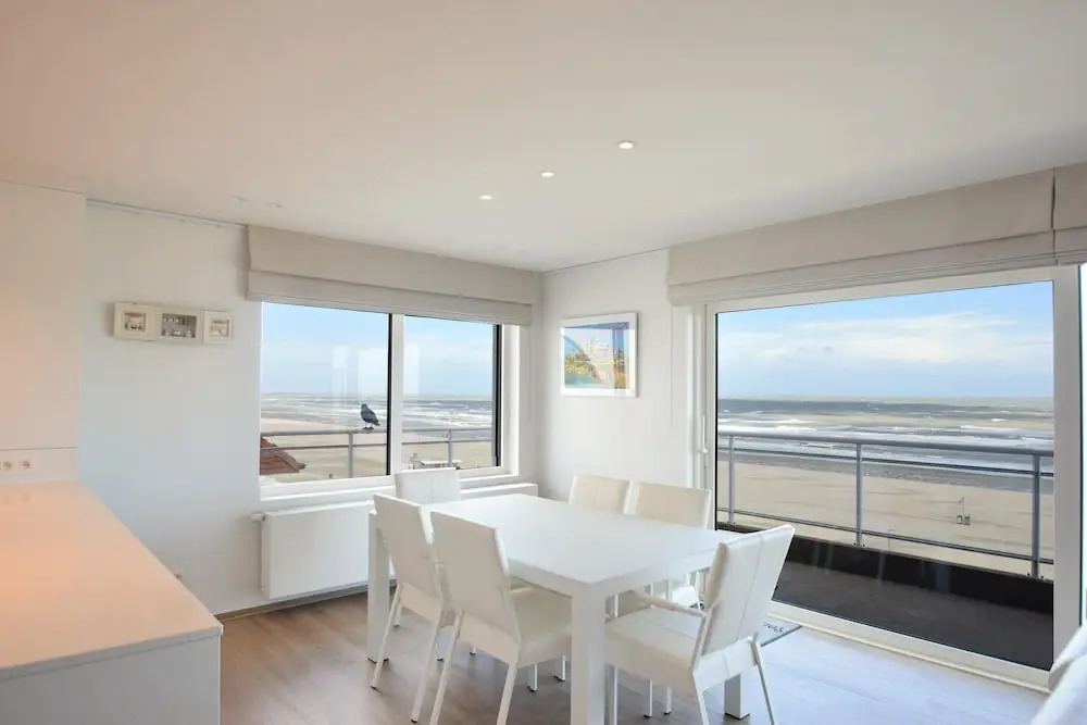 Golf Apartment With Balcony Near the sea