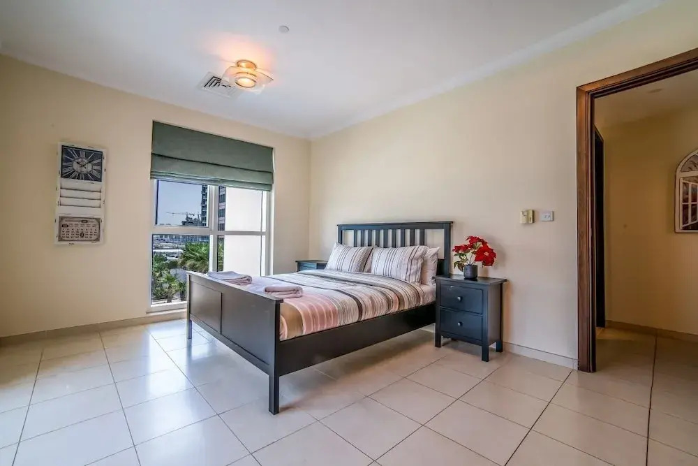 1B-Churchill-303 by bnbme homes