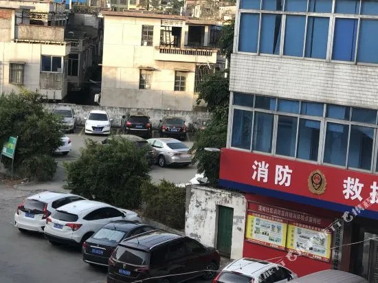 Xin Cai Zi Business Hotel