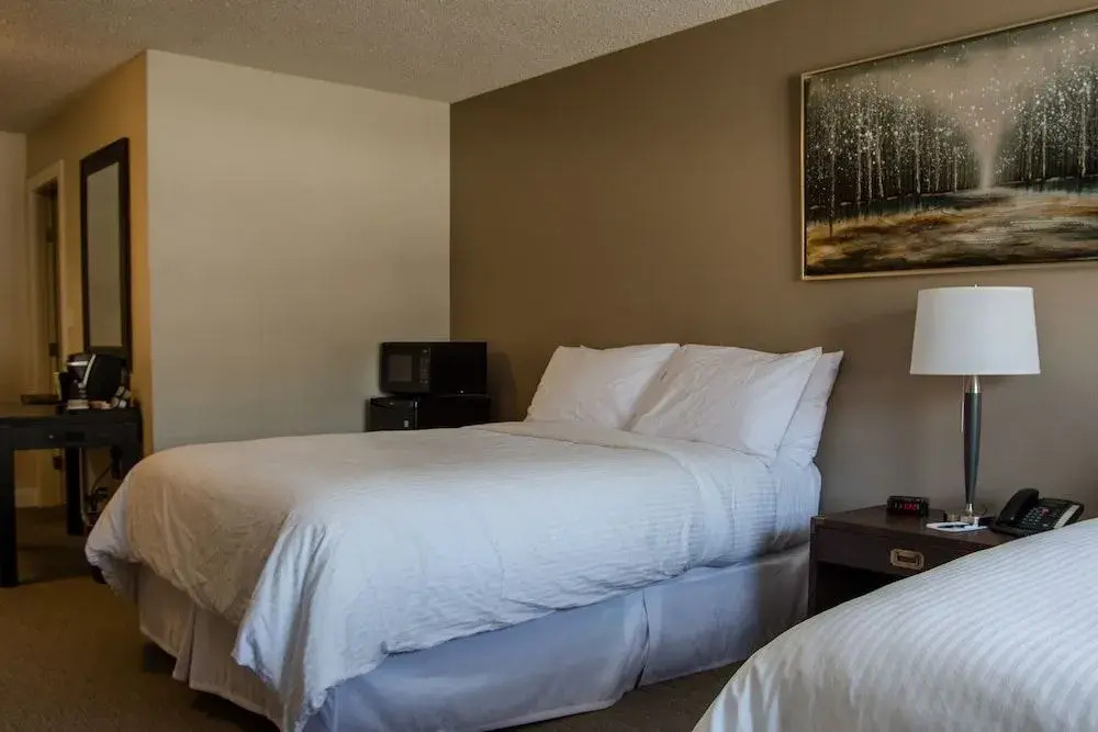 Northwood Plaza Hotel