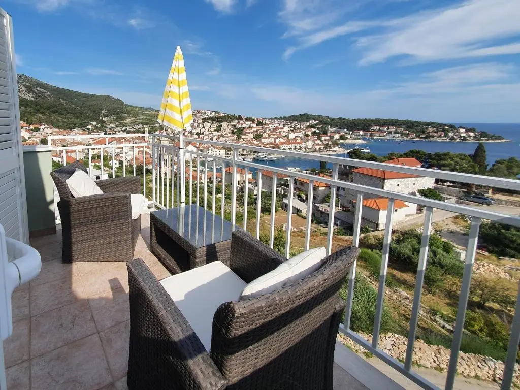 Apartments Frane