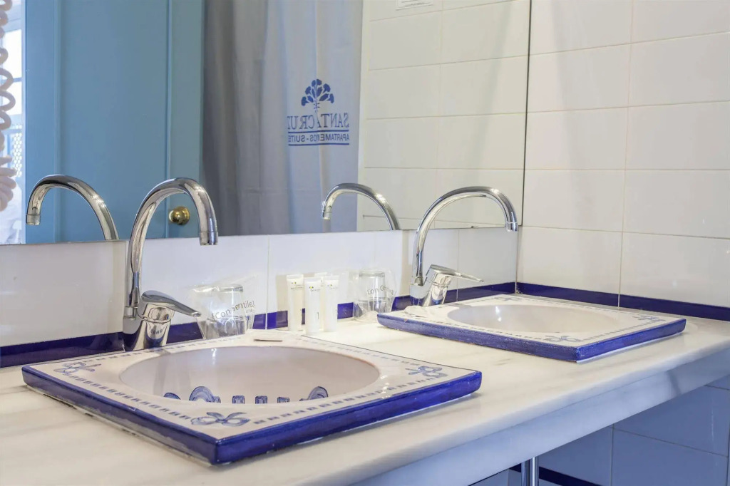 Apartamentos Suites Santa Cruz