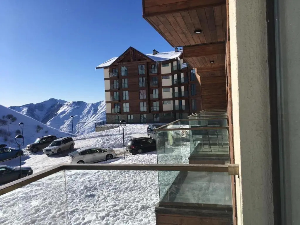 New Gudauri Loft 2, Red-co ski Loft 223