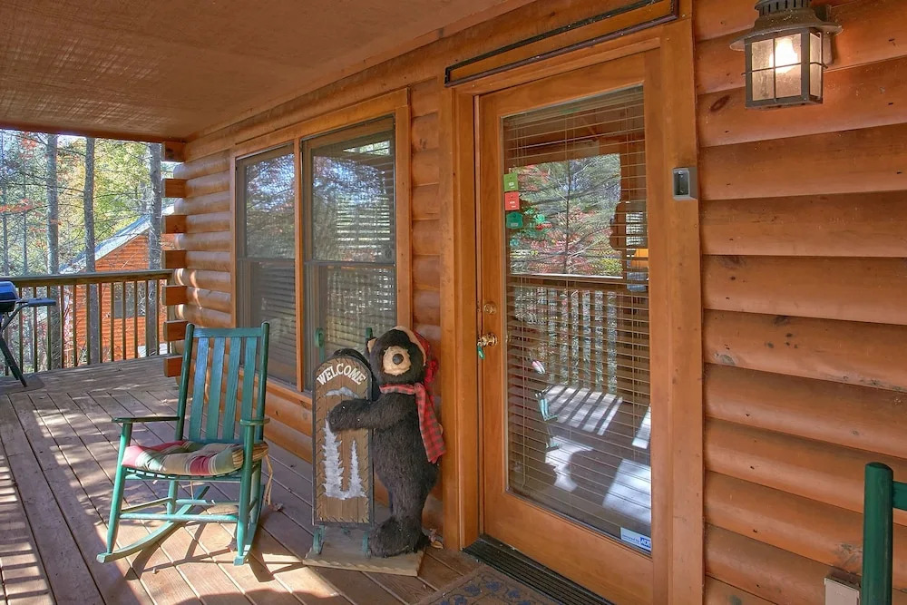 Rustic Elegance 422 - Two Bedroom Cabin
