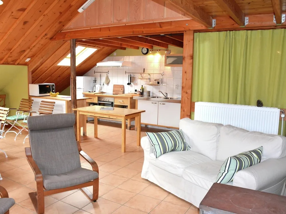 Cozy Farmhouse Near Houffalize