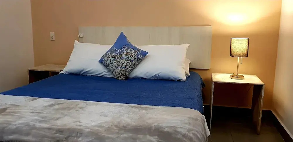 Almond Suites