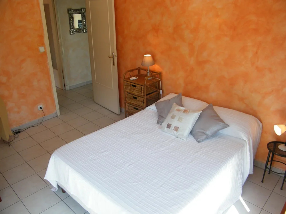 Appartement Palais Henri IV Mer et Ville Vignali