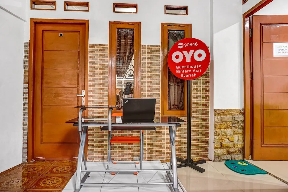 OYO 90846 Guesthouse Bintaro Asri Syariah