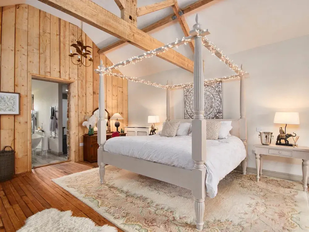 Love Nest