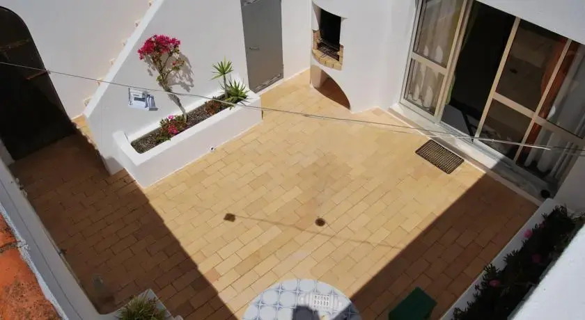 Casa Águia Branca