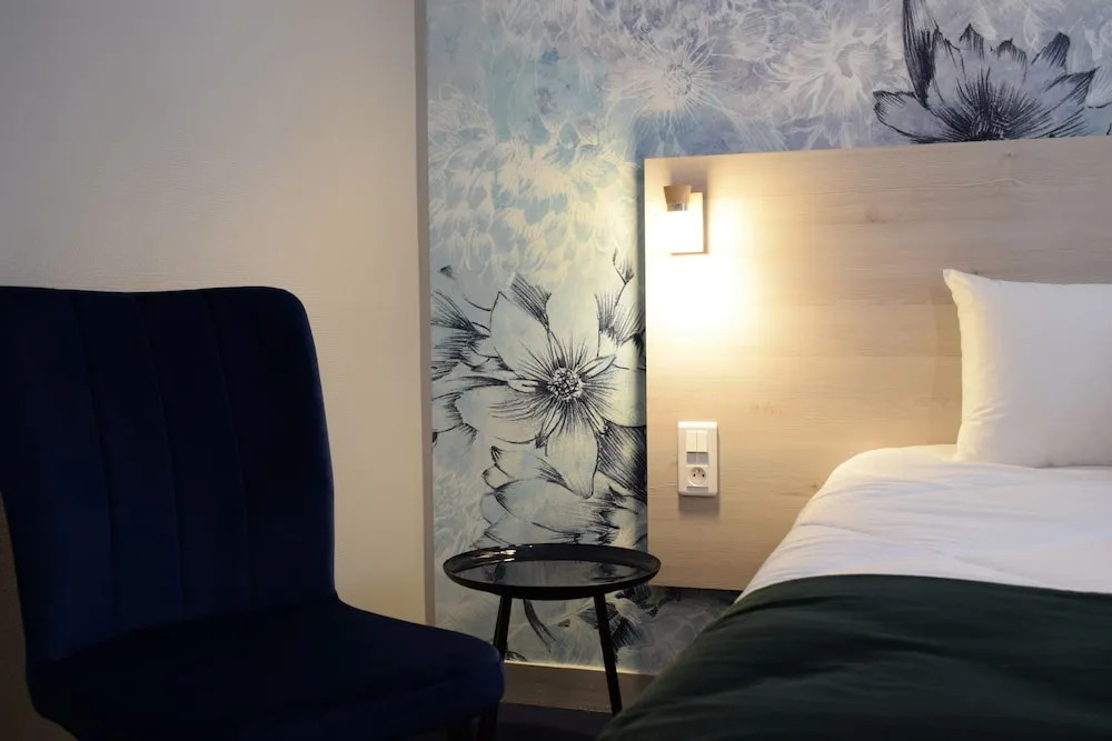 Brit Hotel Au Pays De Vitré