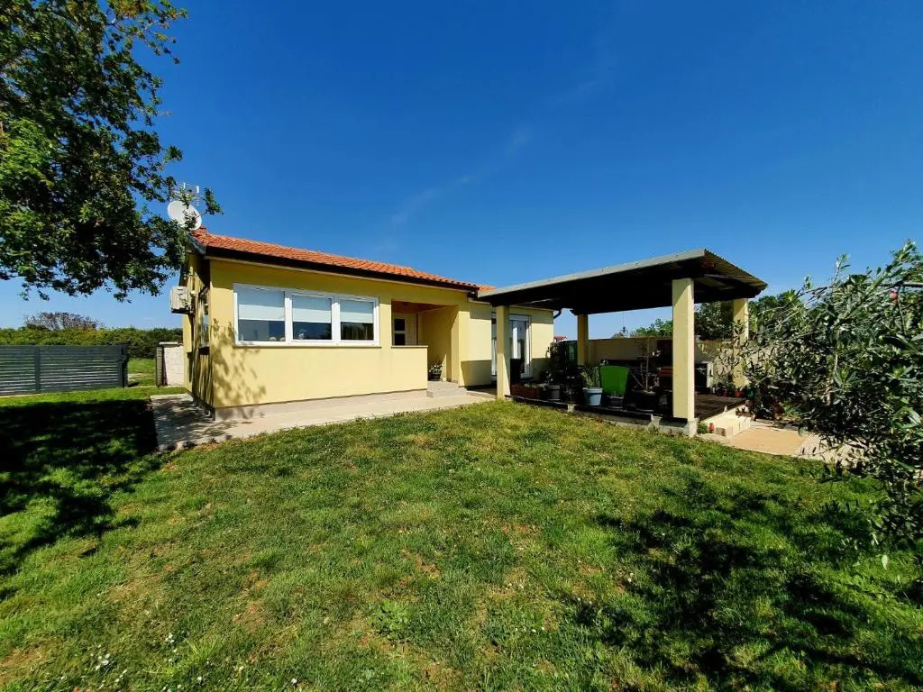 Holiday House Romi