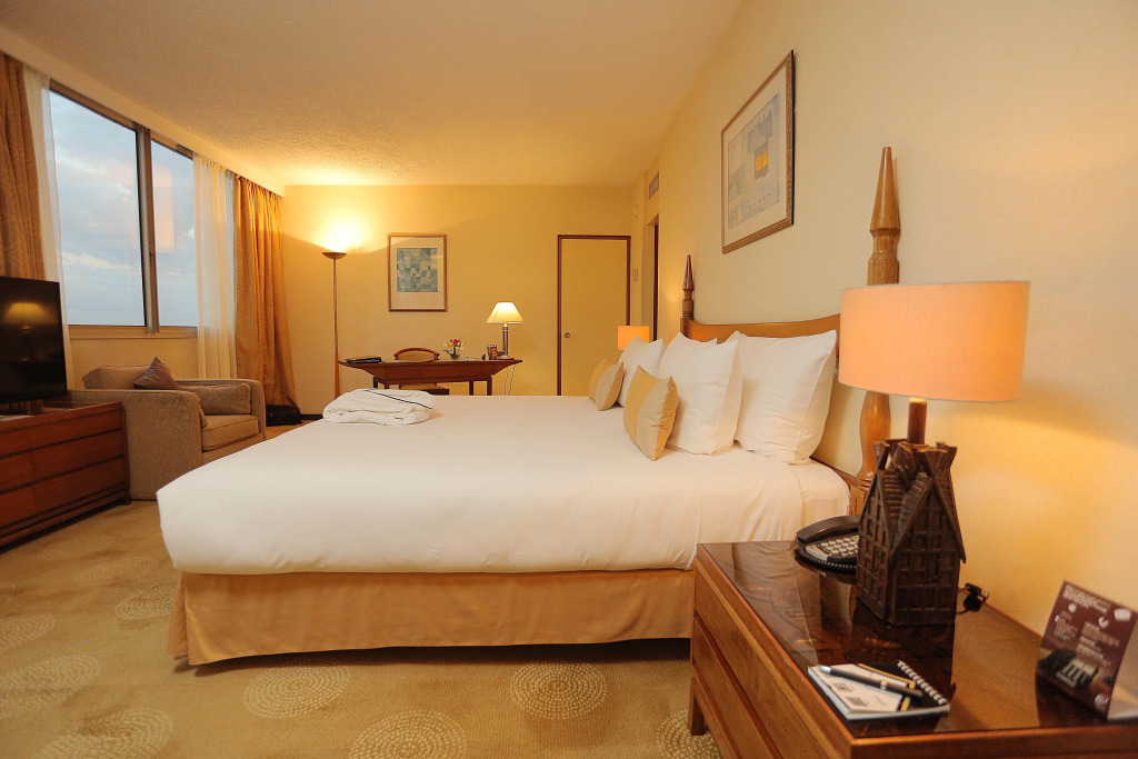 Carlton Hotel