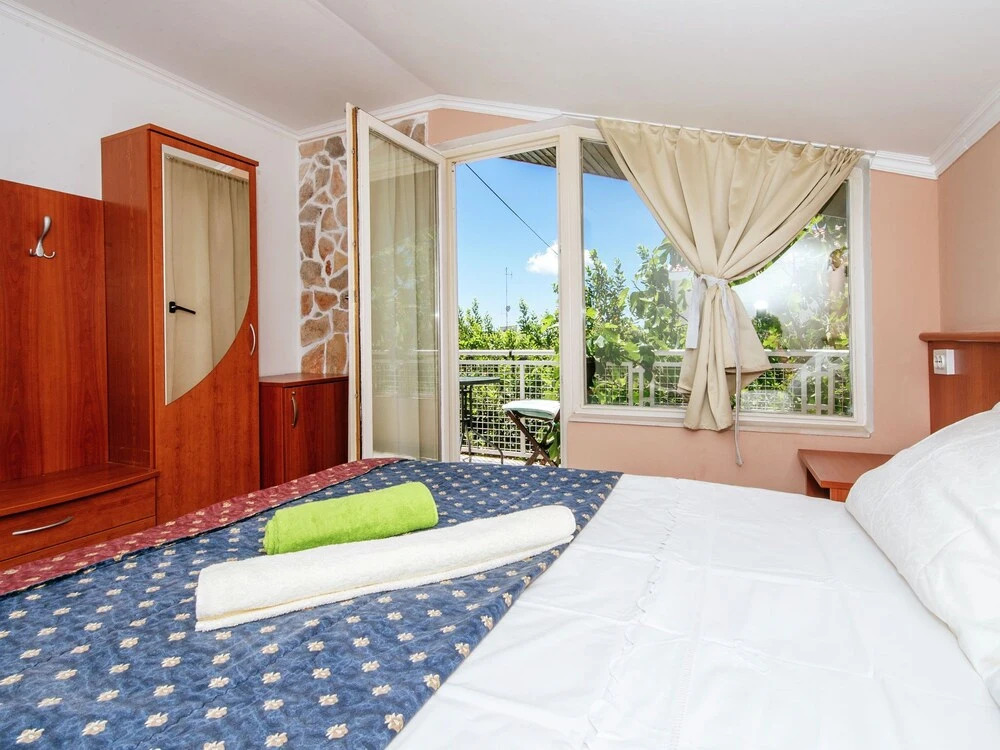 Cozy Holiday Home in Zadar with Swimming Pool