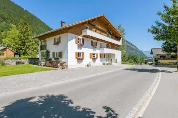 Hotel Lün