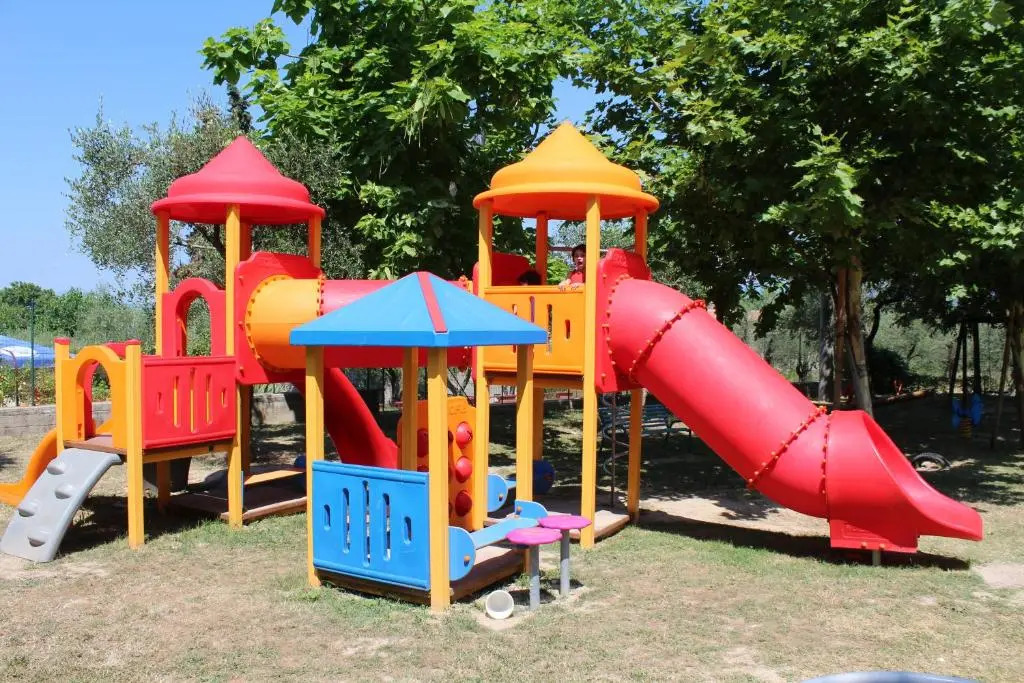 Happy Camp Mobile Homes in Camping Cisano San Vito