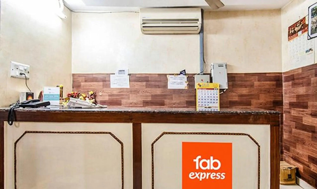 FabHotel Aditya Yatri Nivas - Nr Tirupati Railway Station