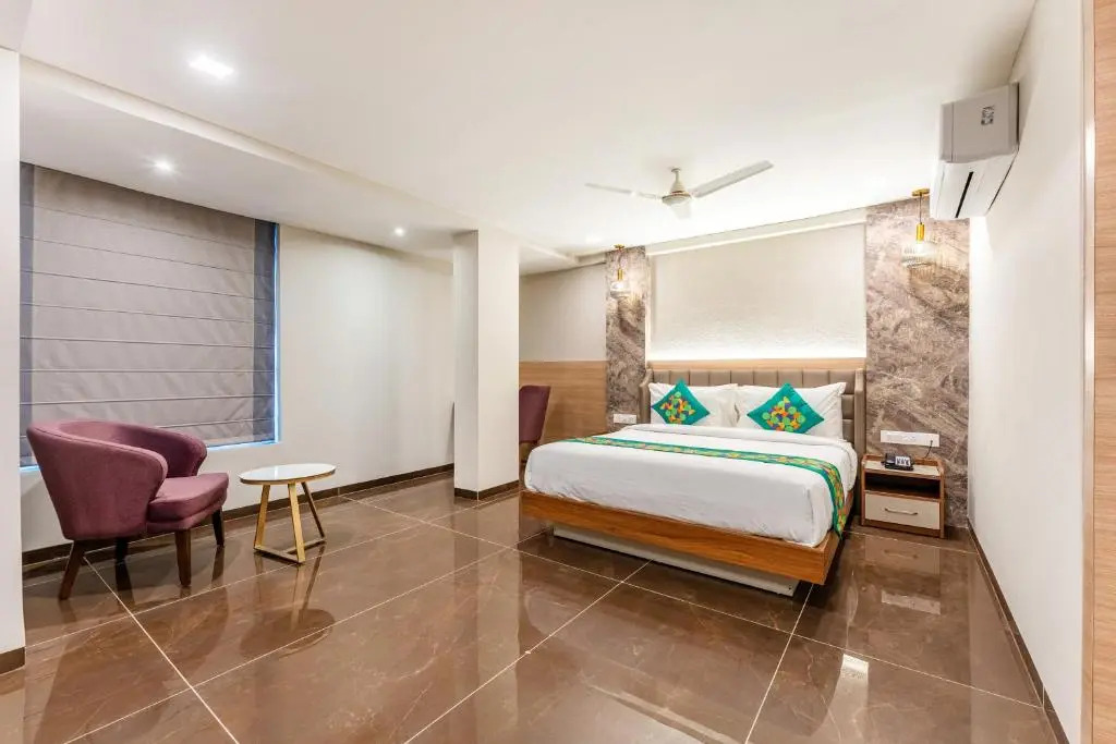 Treebo Premium Nagpur Automotive Square