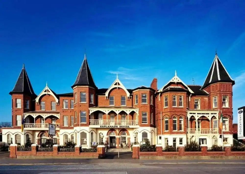 Esplanade Hotel On The Seafront