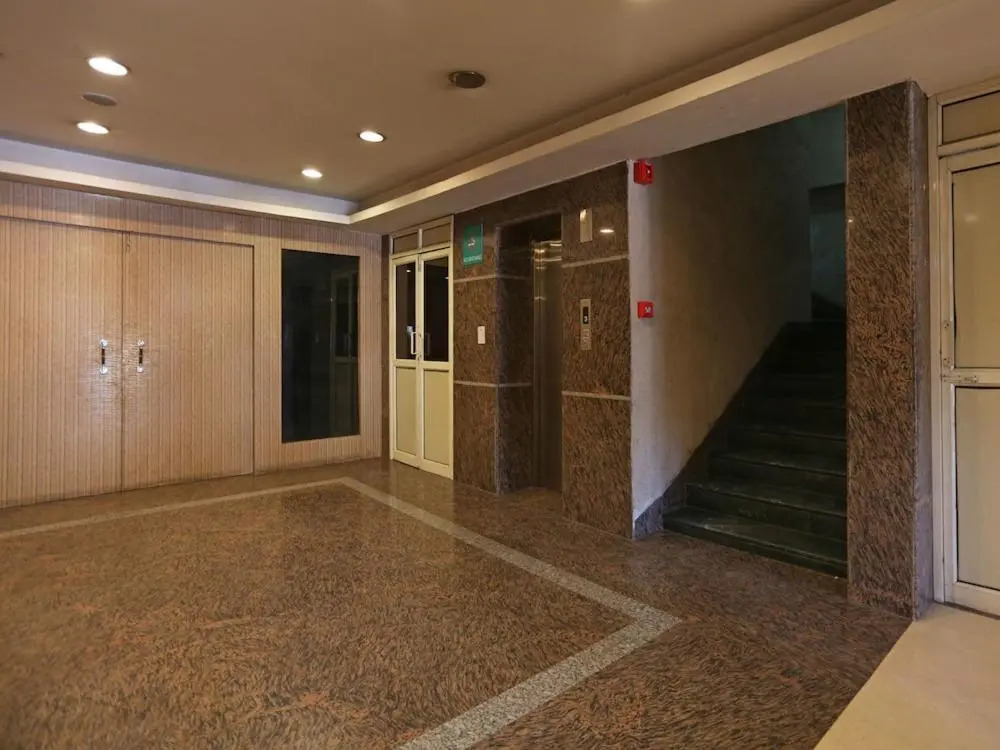 Hotel Billion