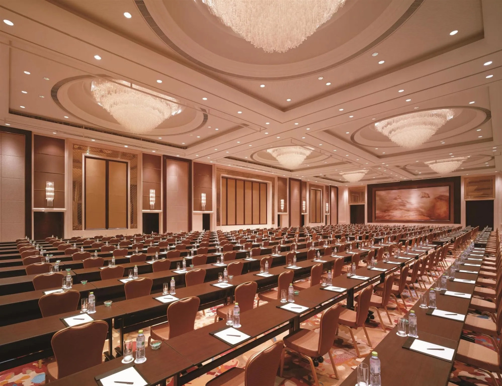 Grand Hotel Haikou
