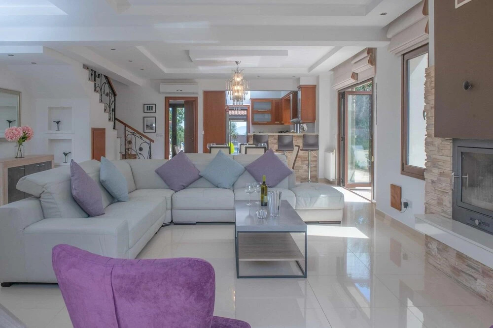 Villa Kalizoni Large Private Pool Walk to Beach A C Wifi - 3036
