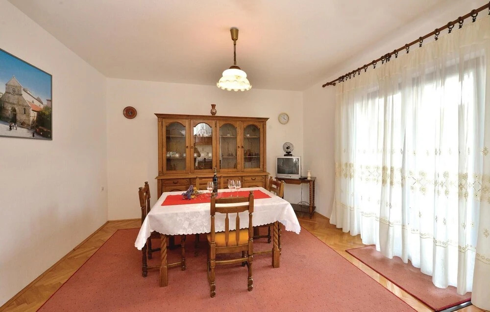 Nice Home in Pag With Wifi and 2 Bedrooms