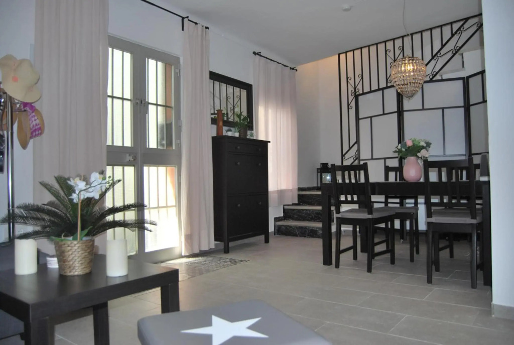 AP290 - Casa Olivia