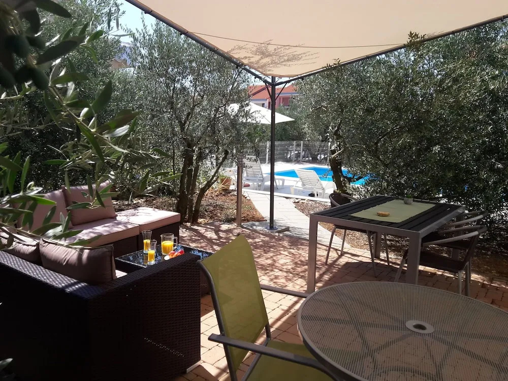 Apartments Estera