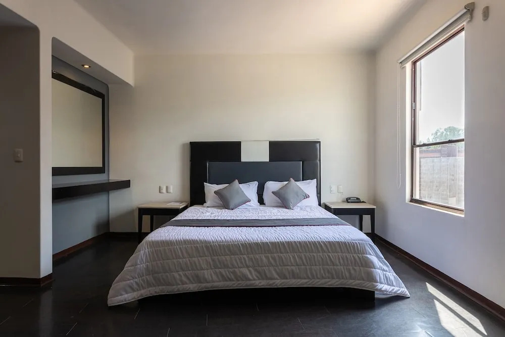 Collection O Next Yard Hotel & Suites Zona Industrial
