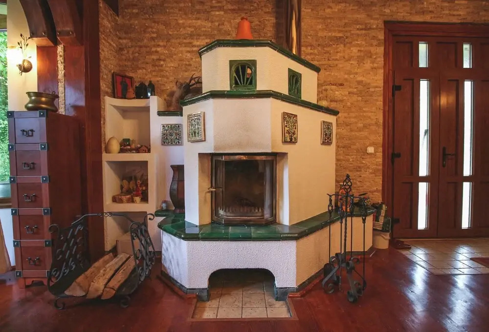 The Holiday House