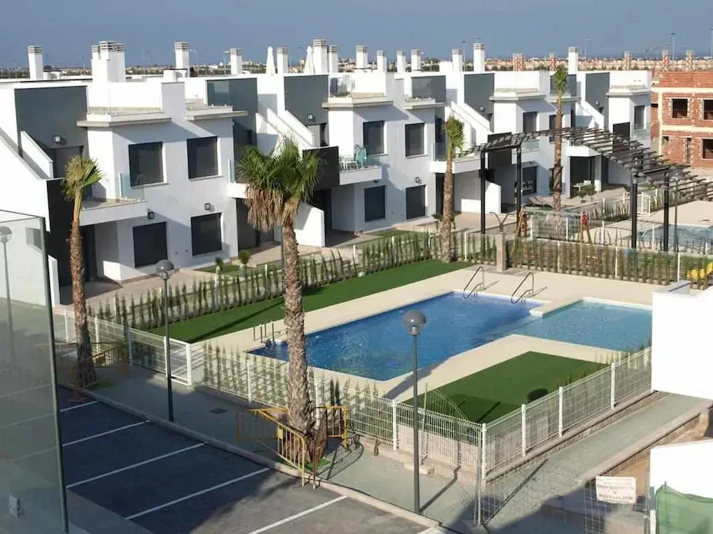 Apartment With Terrace in Pilar