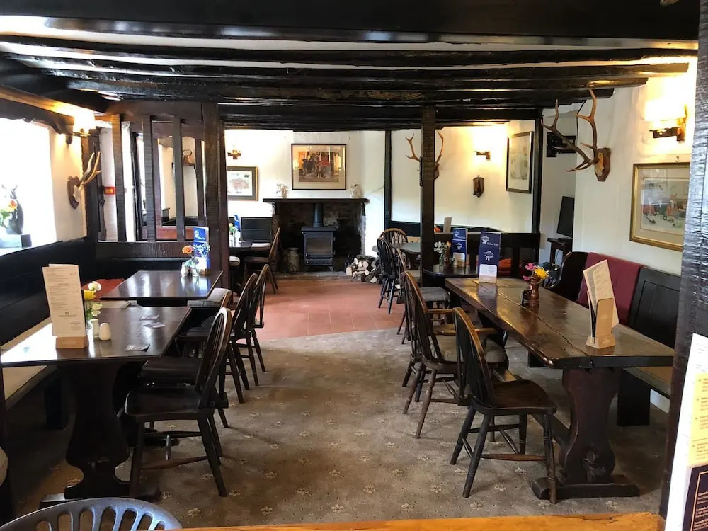 Royal Oak Inn
