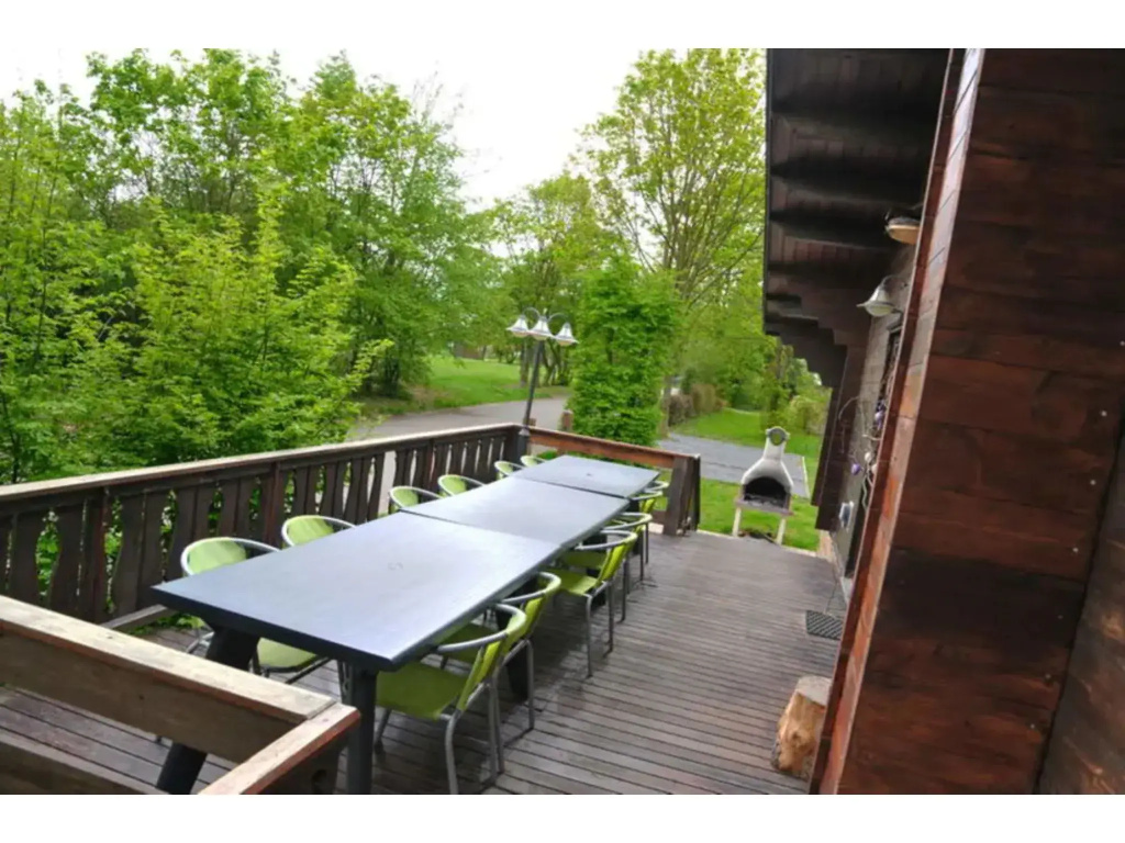 Inviting Holiday Home, Near Cave of Lorette, Namur and Parc Naturel Rgional des Ardennes