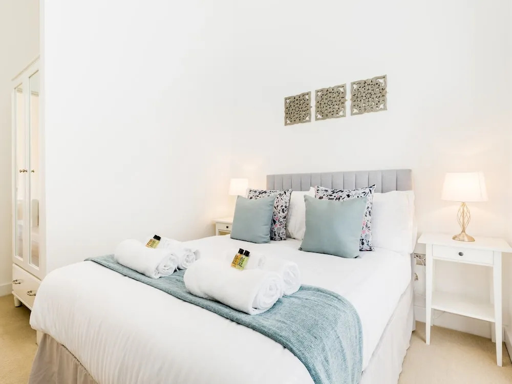 Stylish Executive Apartment - Coventry City Centre